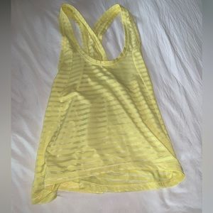 Open-back Workout Top: Women’s Size Medium